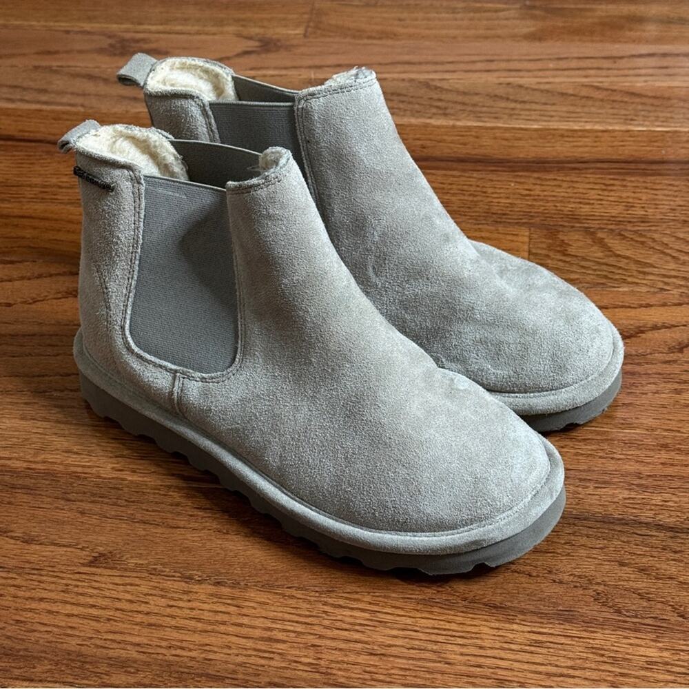 BearPaw Light Gray Suede Chelsea Boot